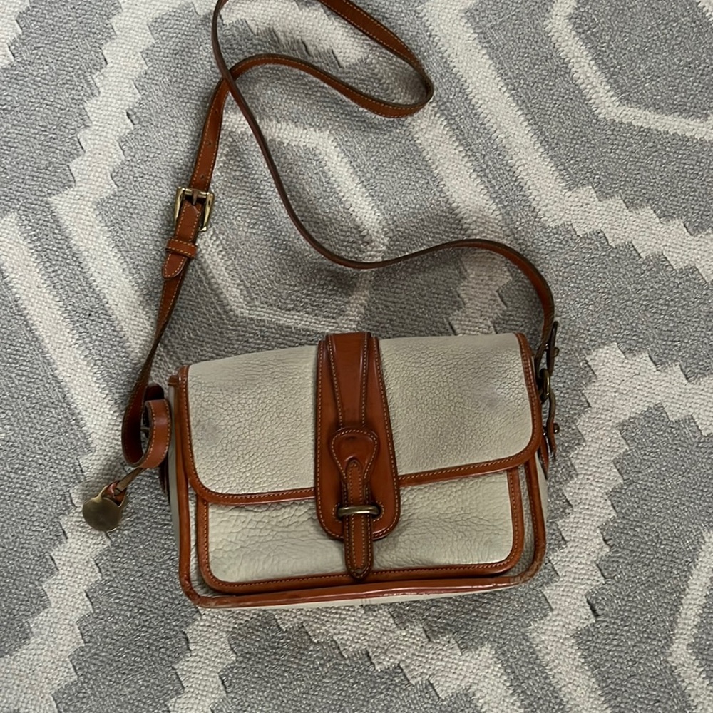 Dooney & Bourke bag